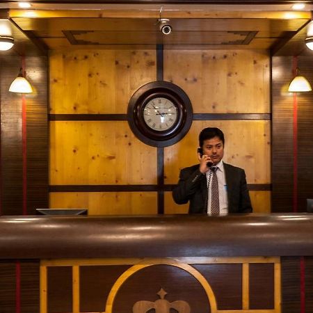 Hotel Welcome Palace Αγκαρτάλα Εξωτερικό φωτογραφία